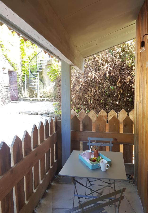 Moulin de Bonfilhon Bed & Breakfast Cornillon-Confoux Exterior foto
